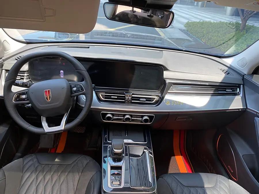 Hongqi HS5, 2023