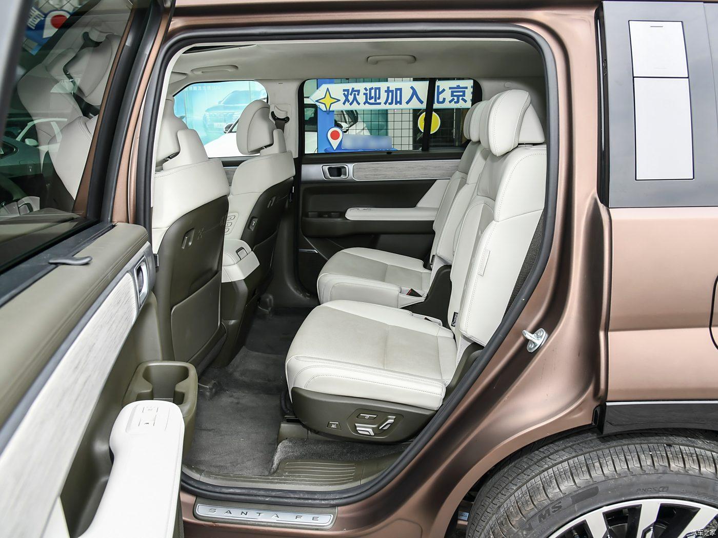 Hyundai Santa Fe, 2025