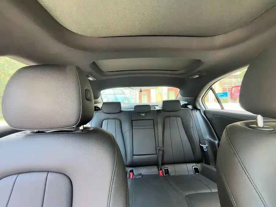 Mercedes-Benz A180L, 2021