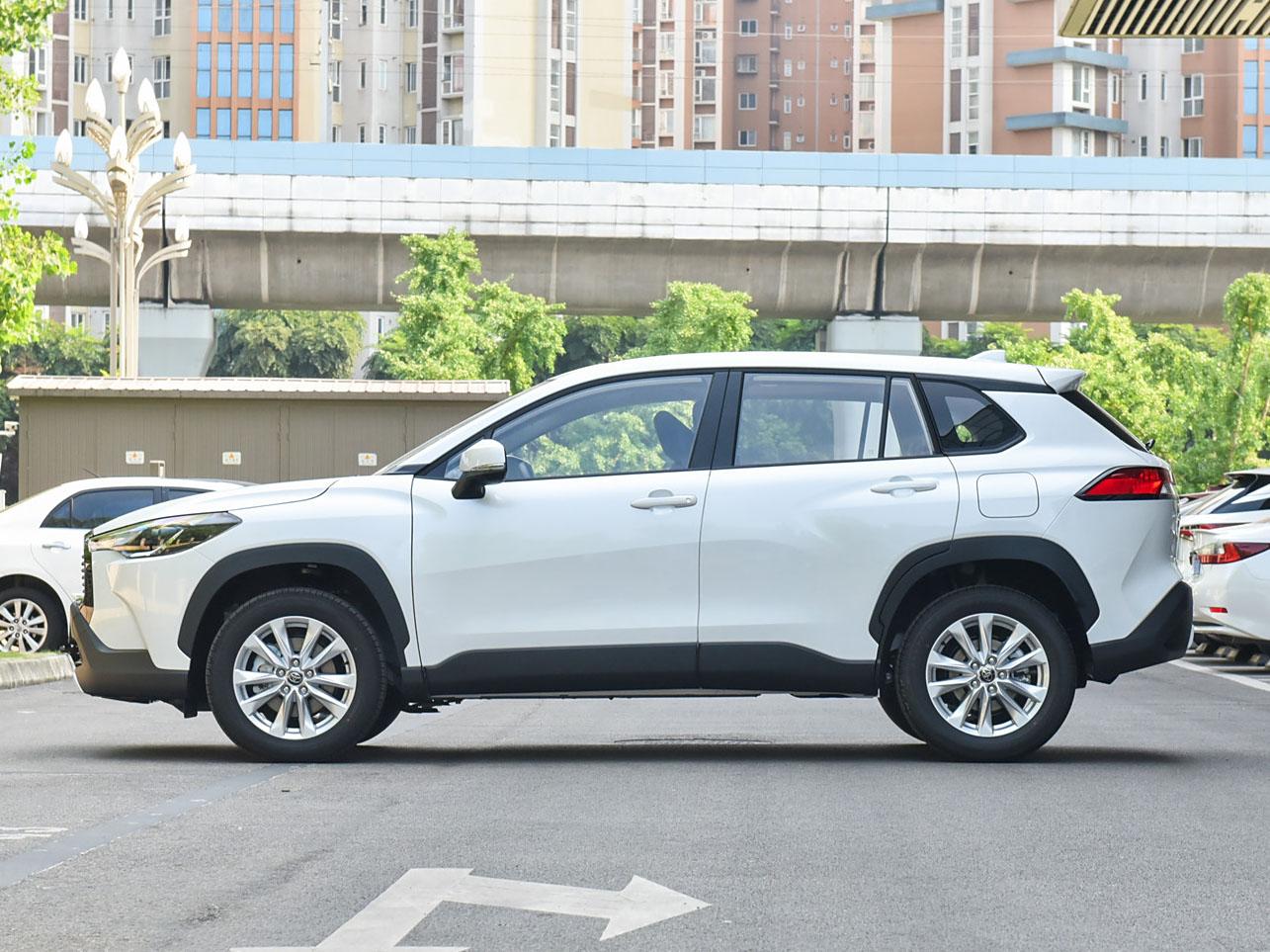 Toyota Corolla Cross, 2025