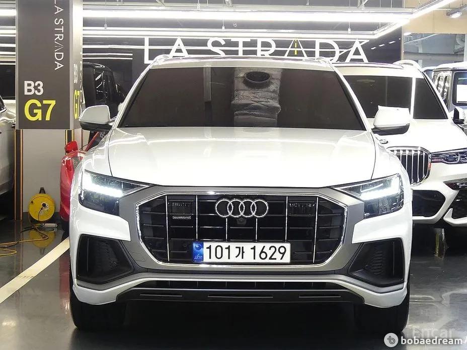 Audi Q8, 2021