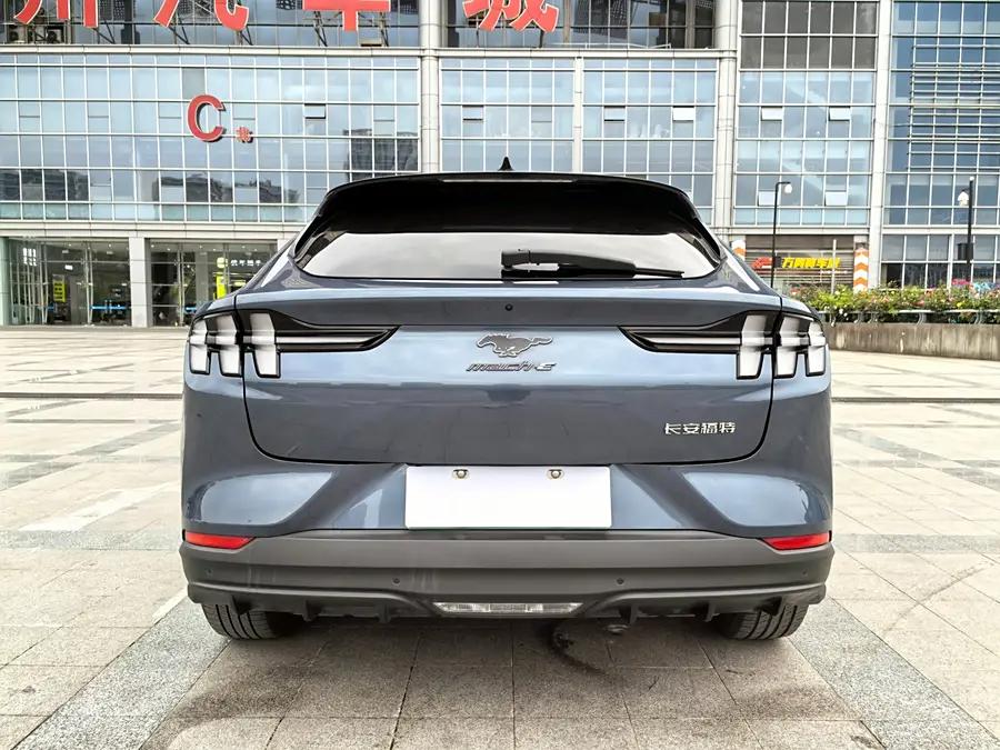 Ford Mustang Mach-E, 2022