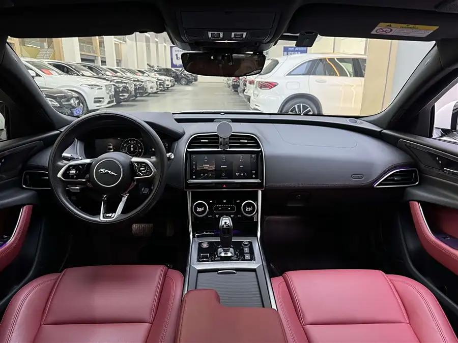Jaguar XE L, 2021