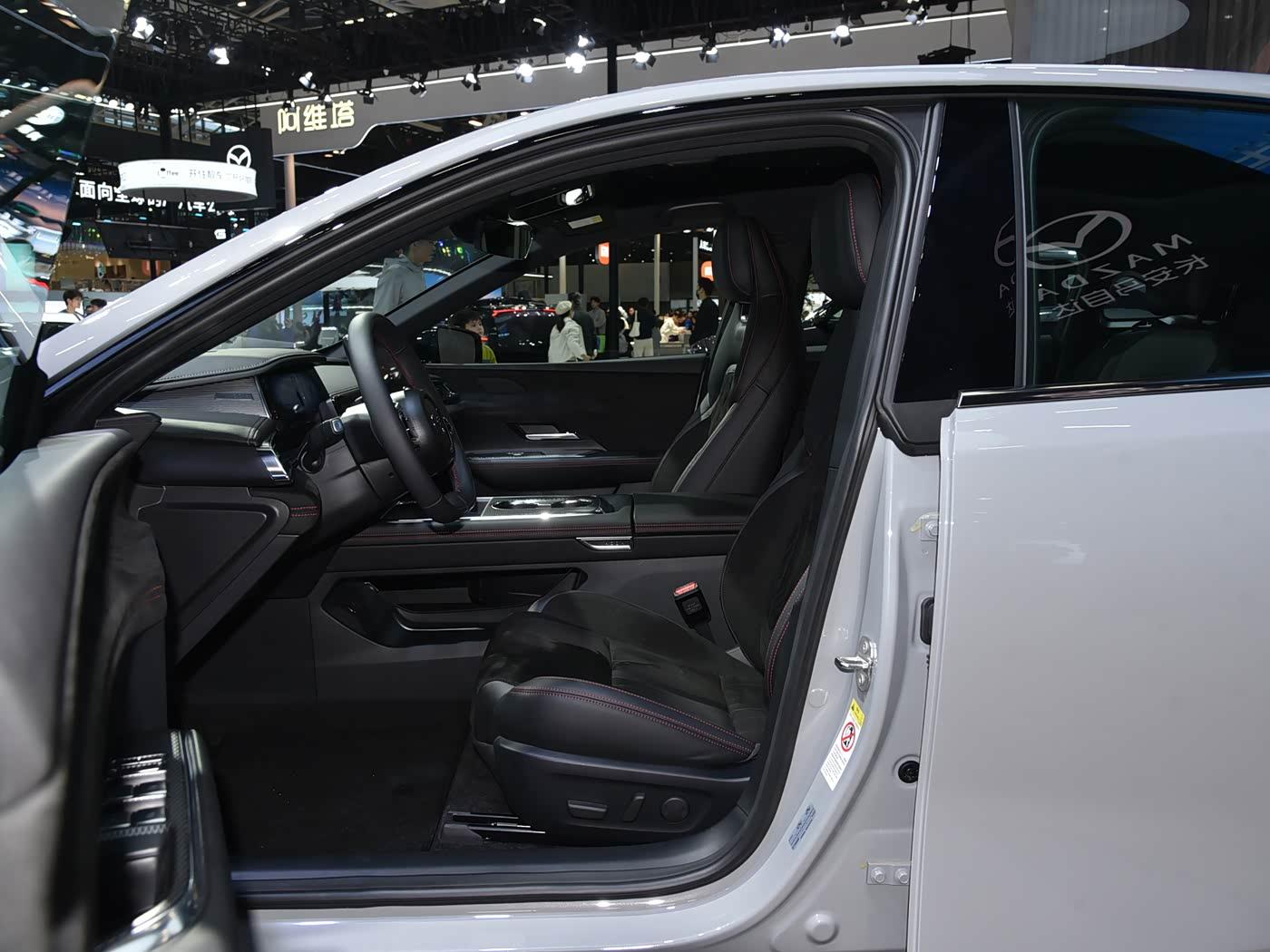 Mazda EZ-6, 2026