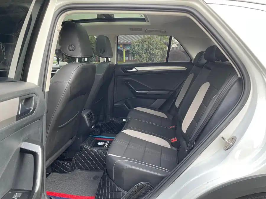 Volkswagen T-Roc, 2023