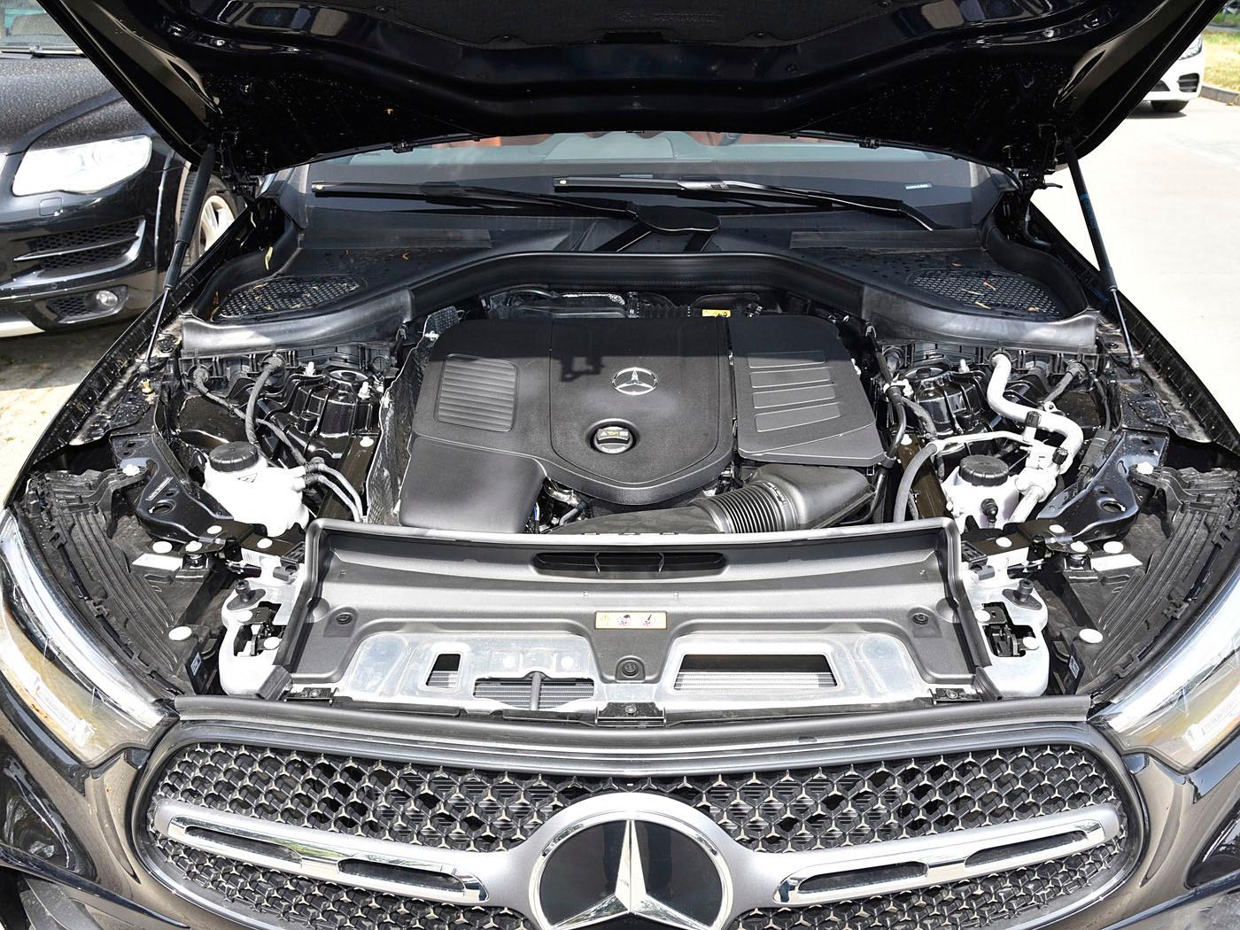 Mercedes-Benz GLC 260 L, 2024