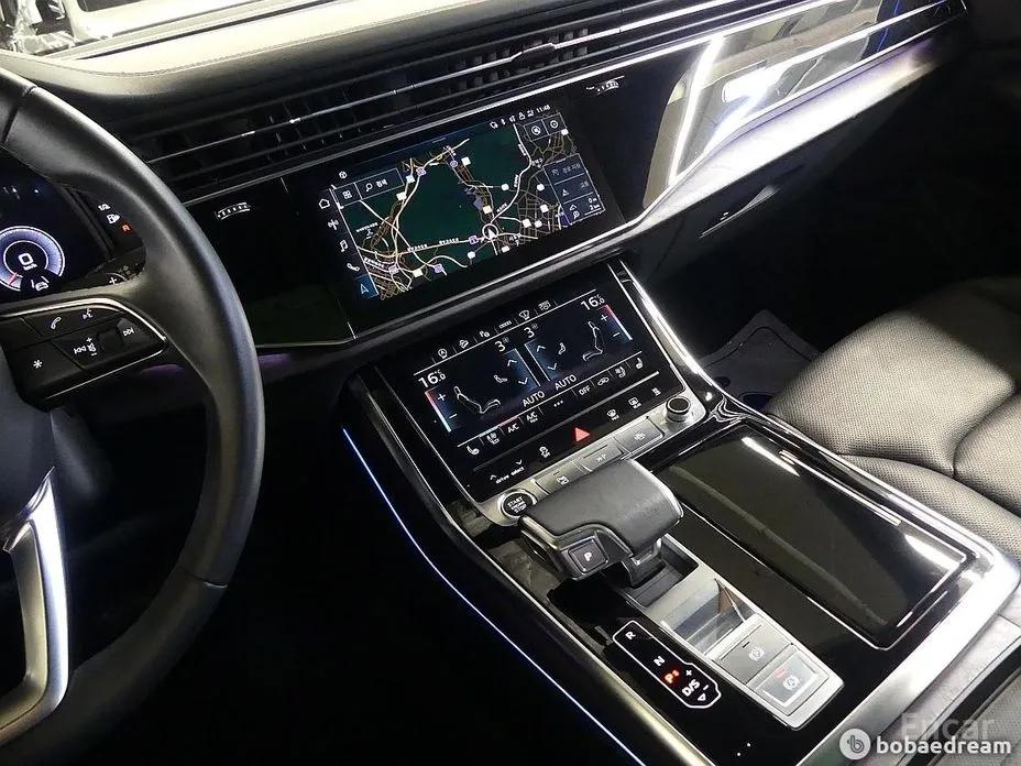 Audi Q8, 2021