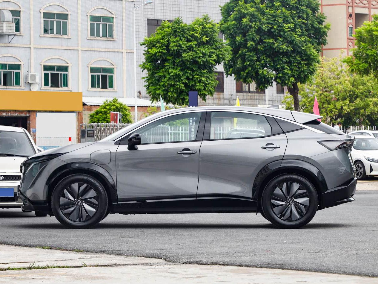 Nissan Ariya, 2025