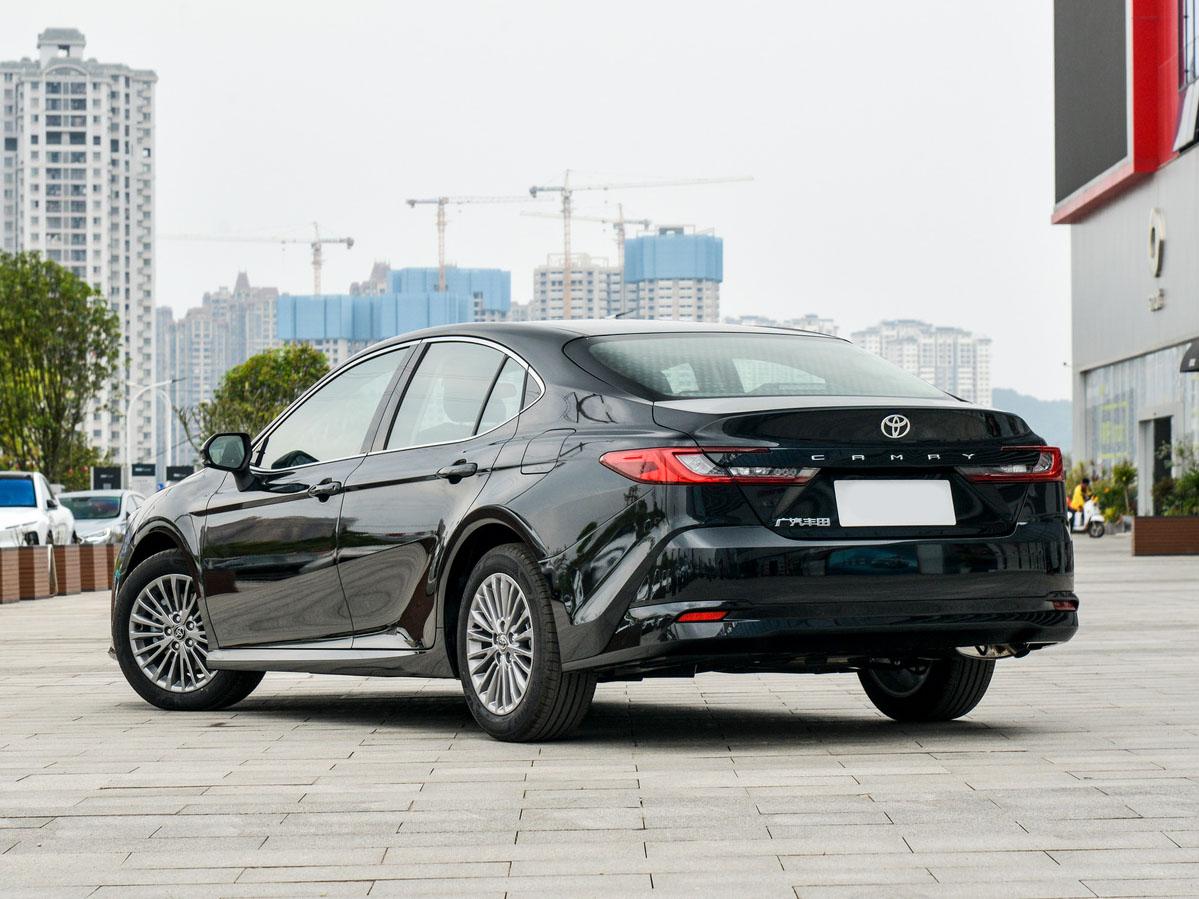 Toyota Camry, 2025