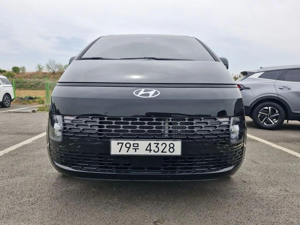 Hyundai Staria, 2022