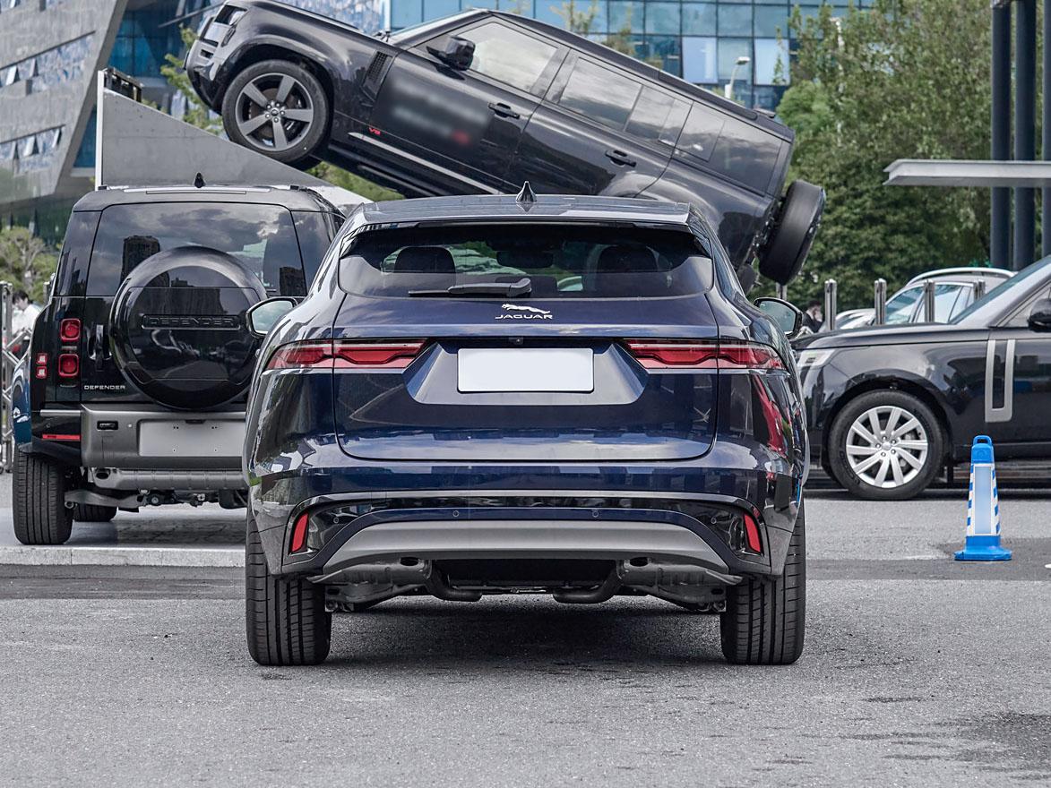 Jaguar F-Pace, 2024