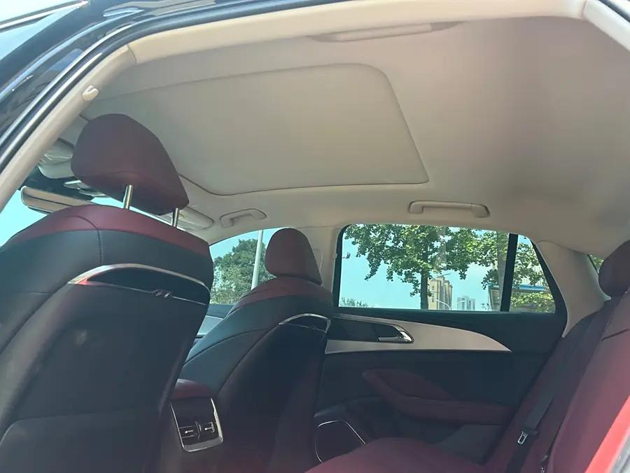 Hongqi H5, 2023