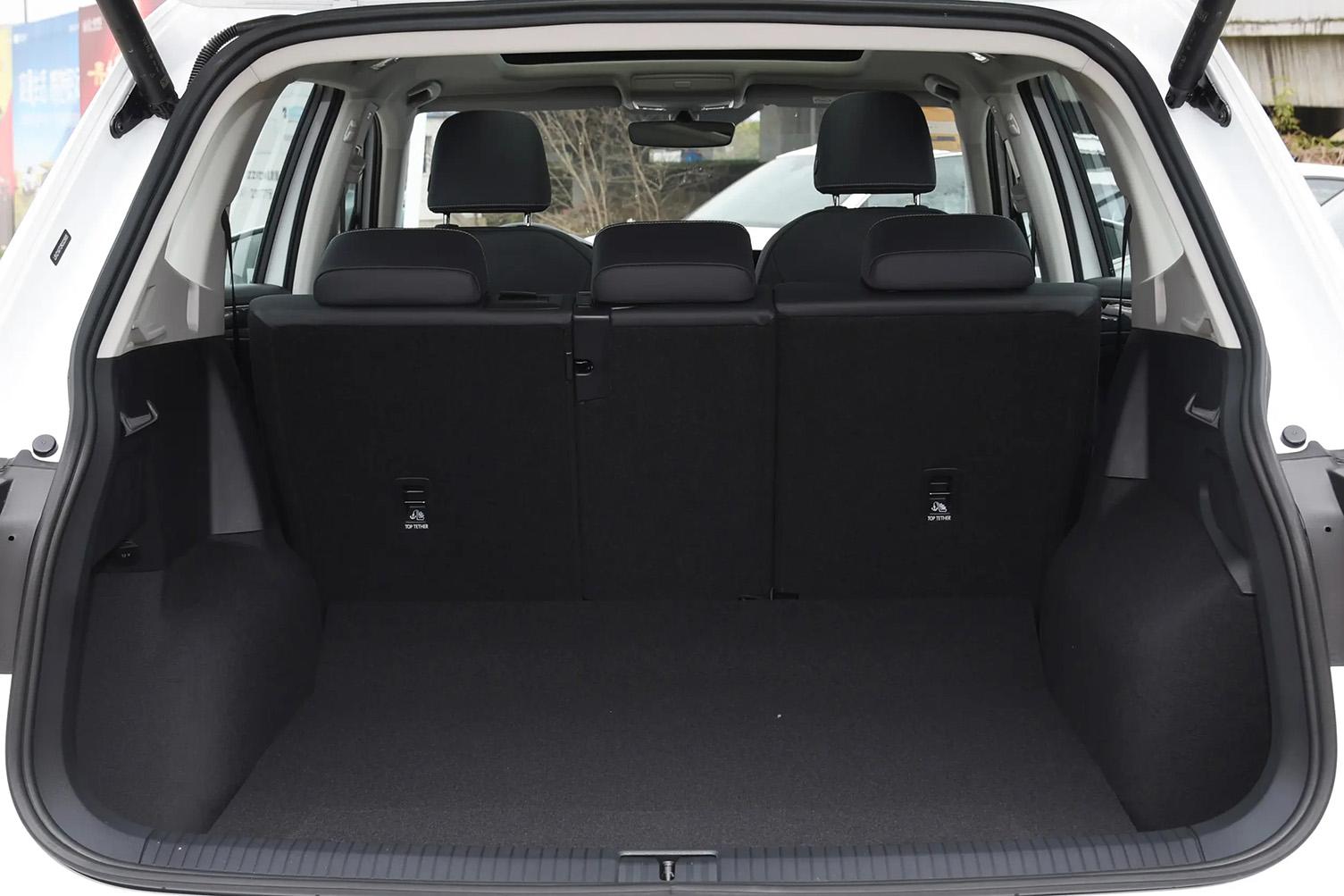 Volkswagen Tiguan L, 2025