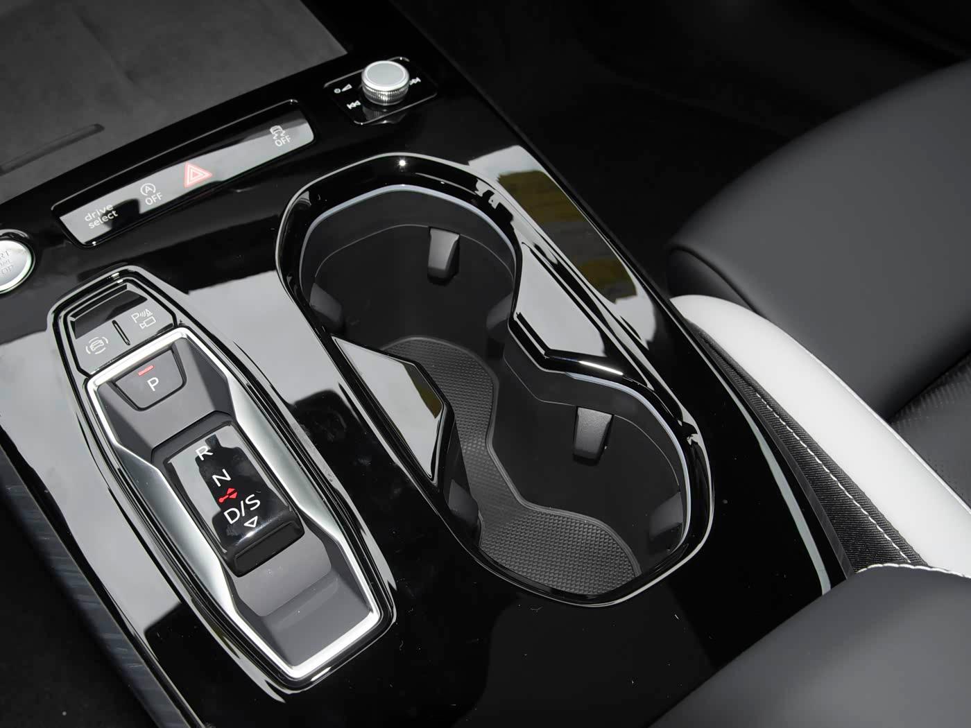 Audi A5L, 2025