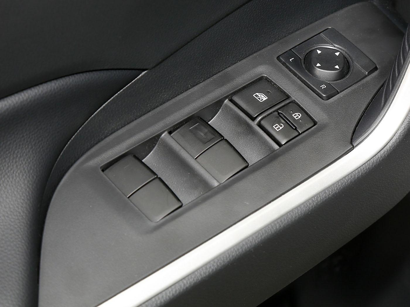Toyota RAV4, 2025
