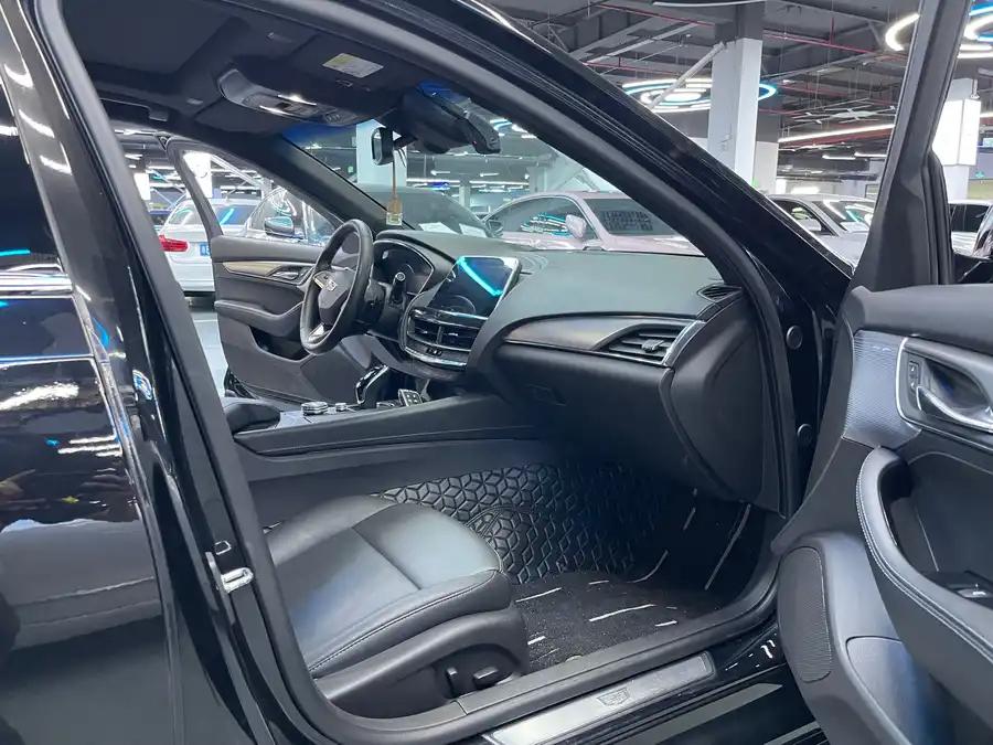 Cadillac CT5, 2022