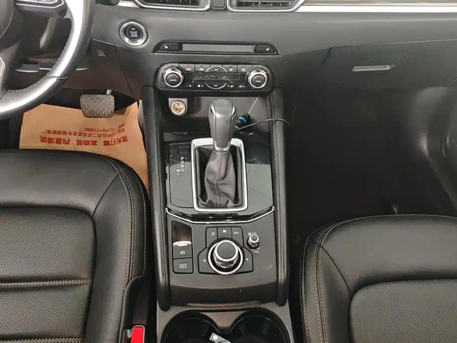 Mazda CX-5, 2021
