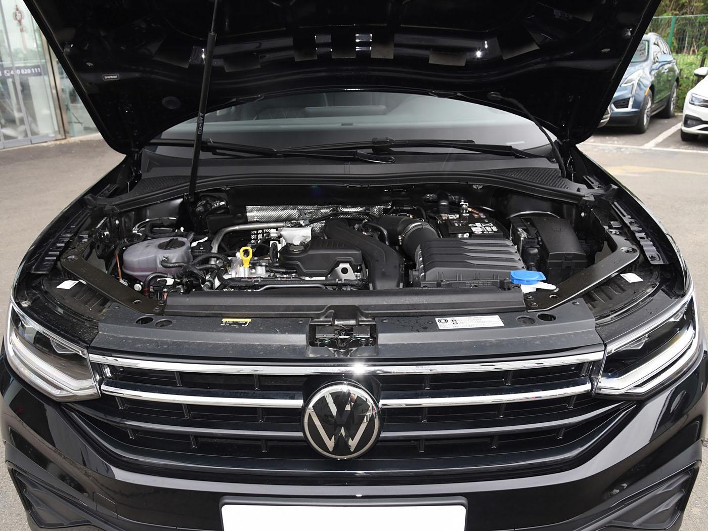 Volkswagen Tiguan L, 2024