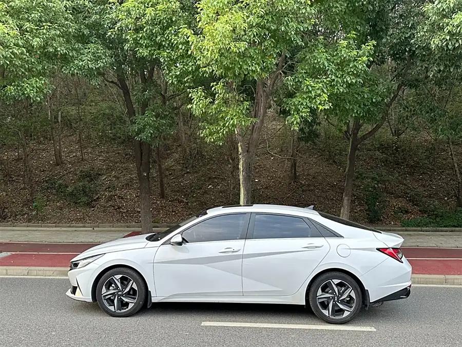 Hyundai Elantra, 2020