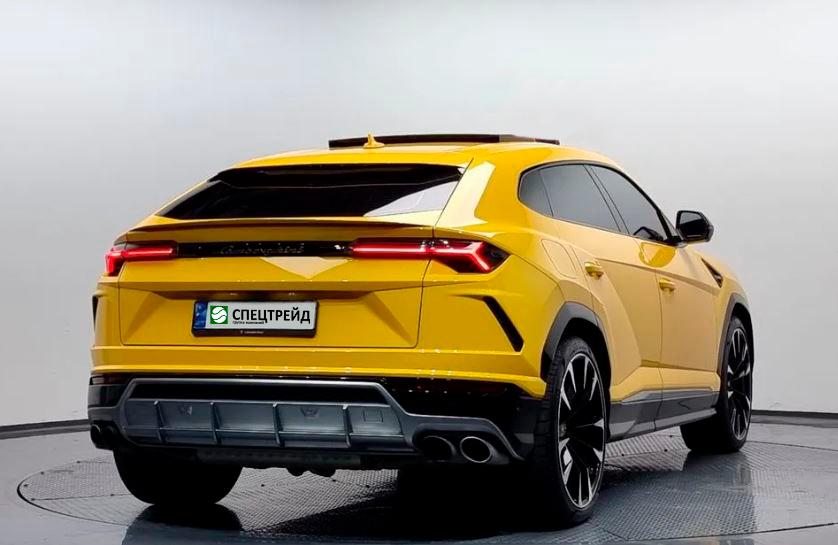 Lamborghini Urus, 2021