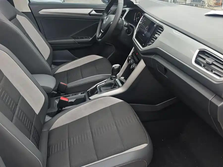 Volkswagen T-Roc, 2022