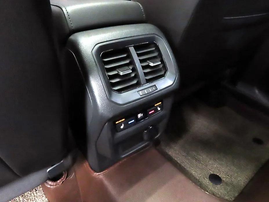 Volkswagen Tiguan, 2021
