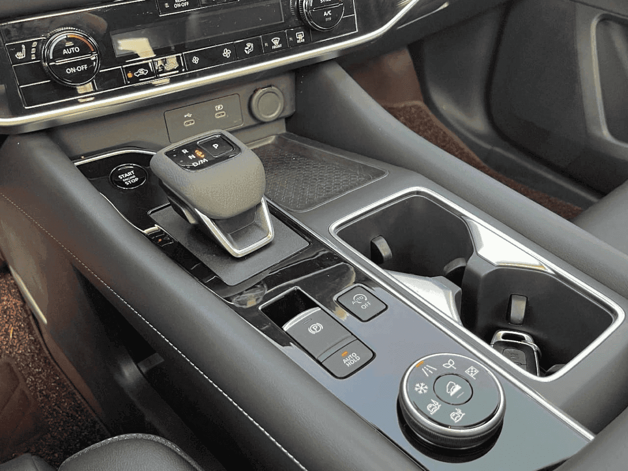 Nissan Pathfinder, 2024