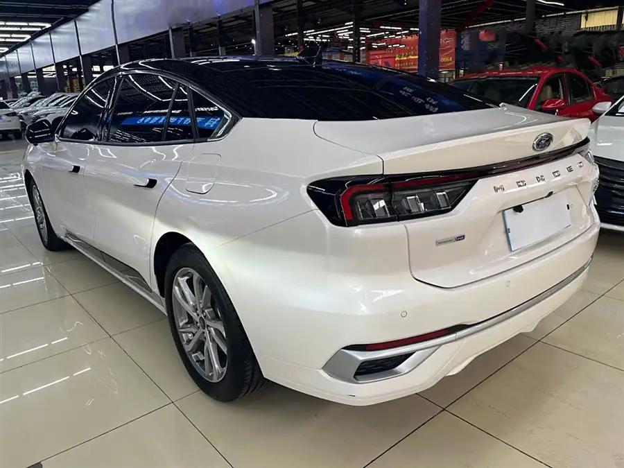 Ford Mondeo, 2021