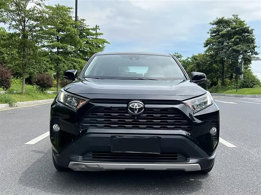 Toyota RAV4, 2021
