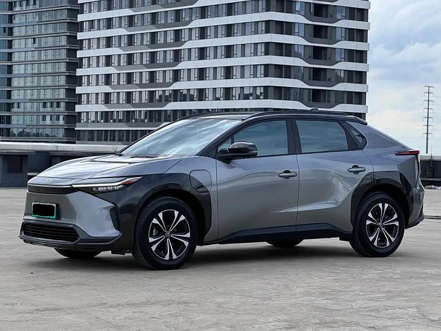Toyota bZ4X, 2022