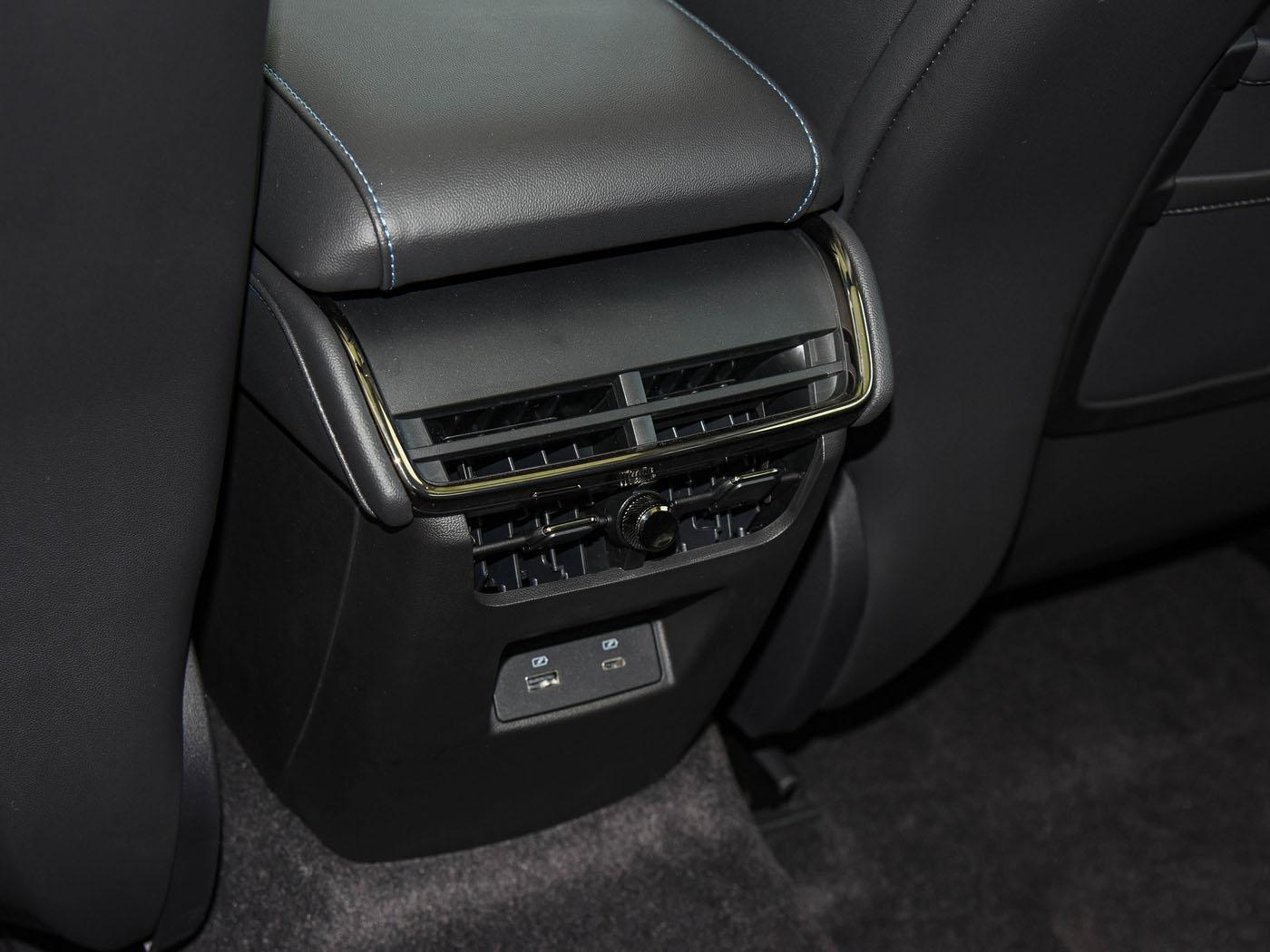 Ford Evos, 2024