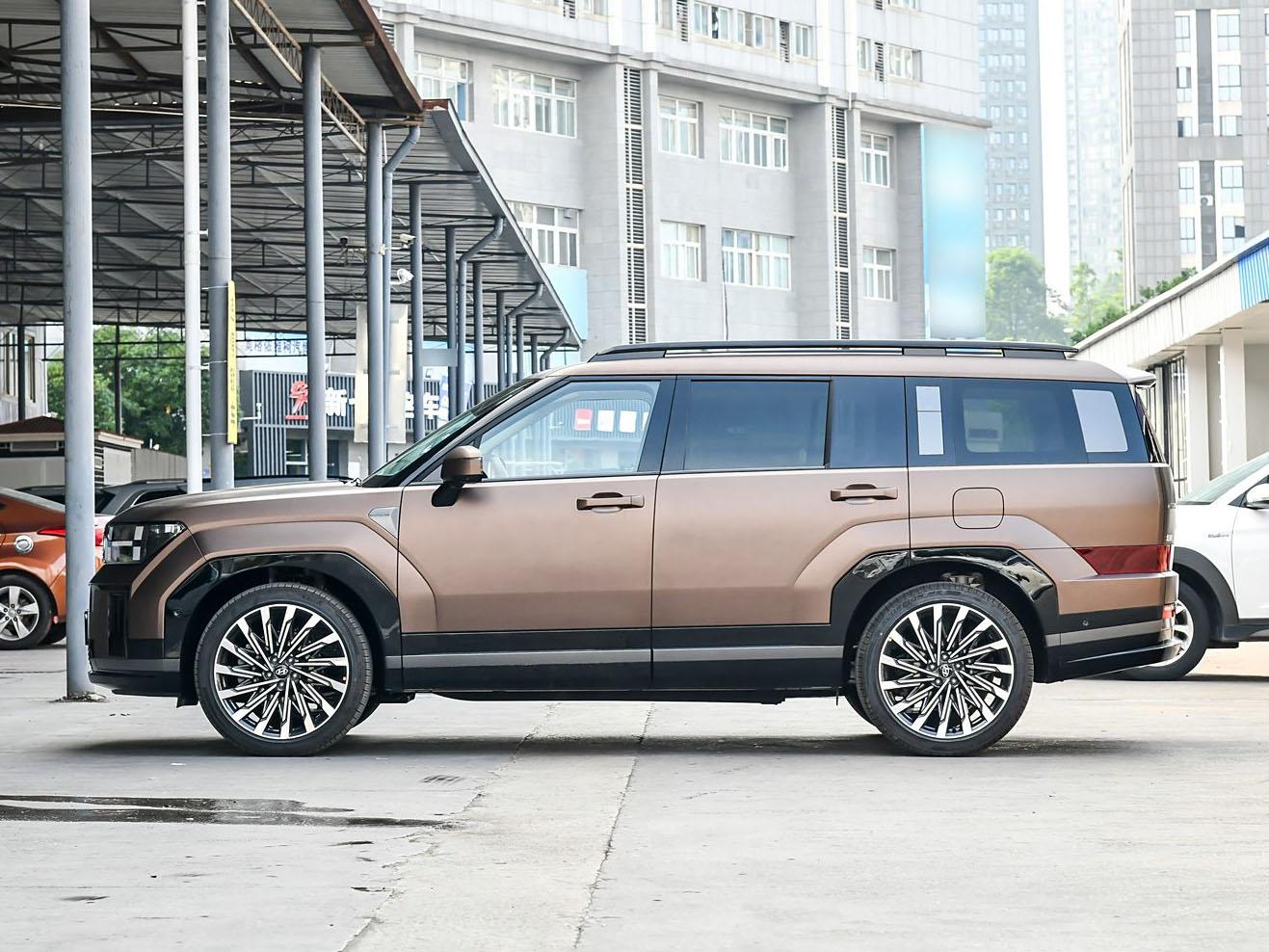 Hyundai Santa Fe, 2025