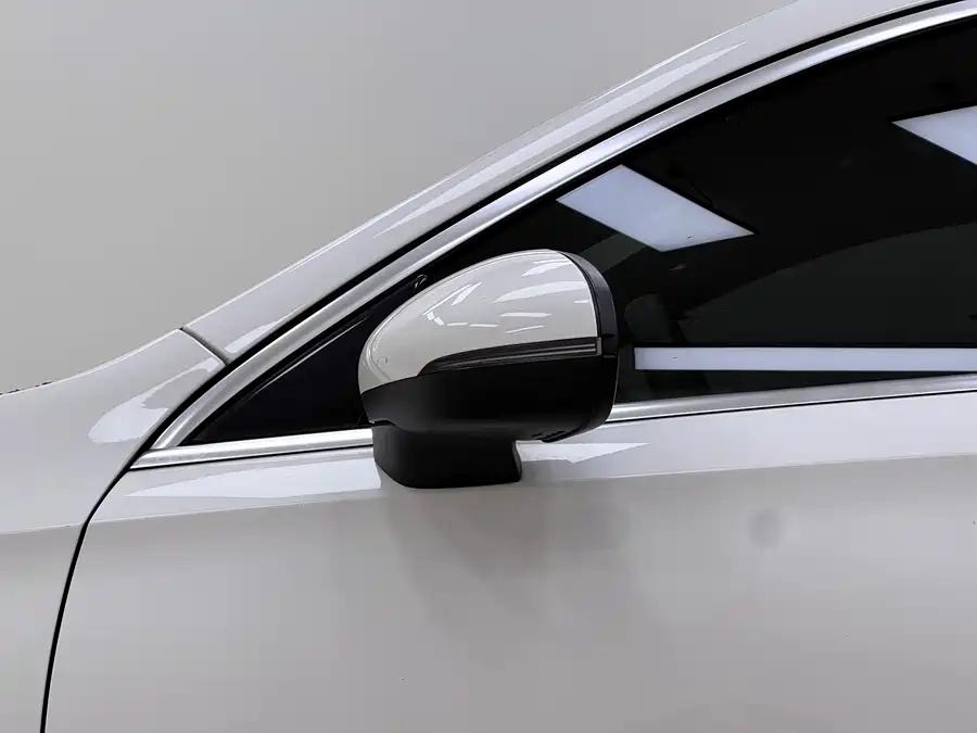 Mercedes-Benz A180L, 2021