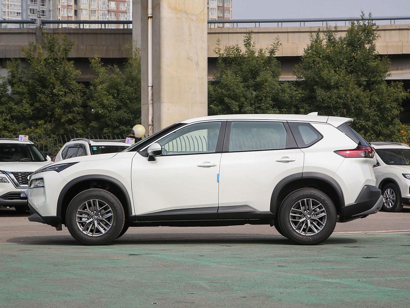 Nissan X-Trail, 2025