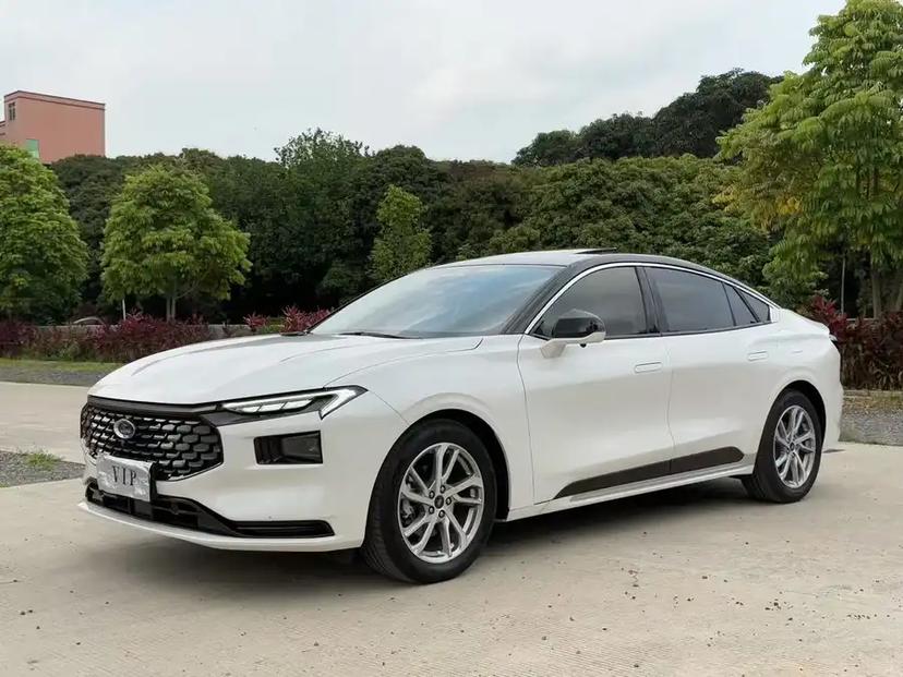 Купить Ford Mondeo 2022 года с пробегом бу