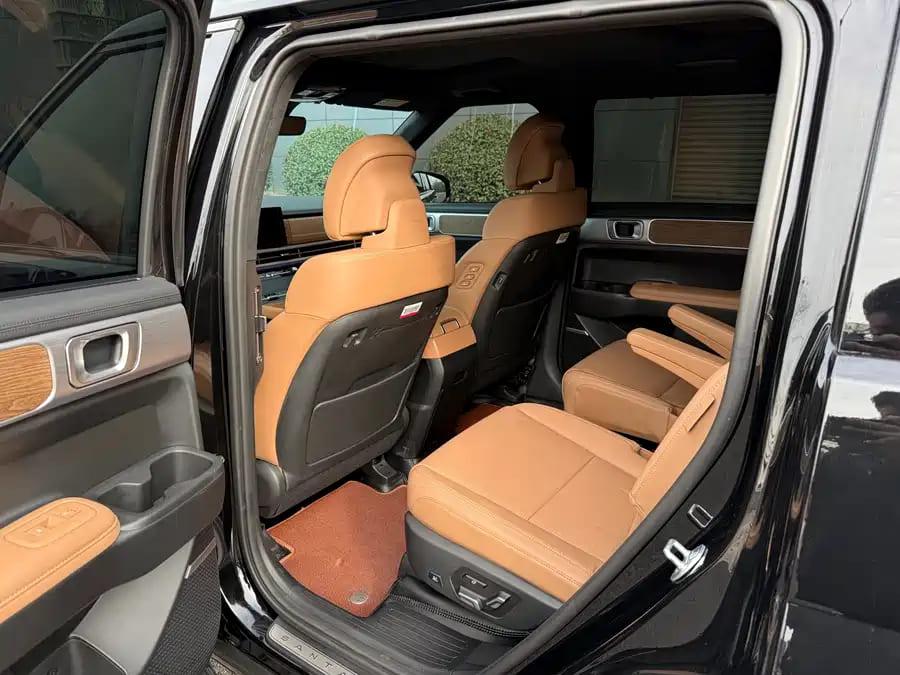 Hyundai Santa Fe, 2025