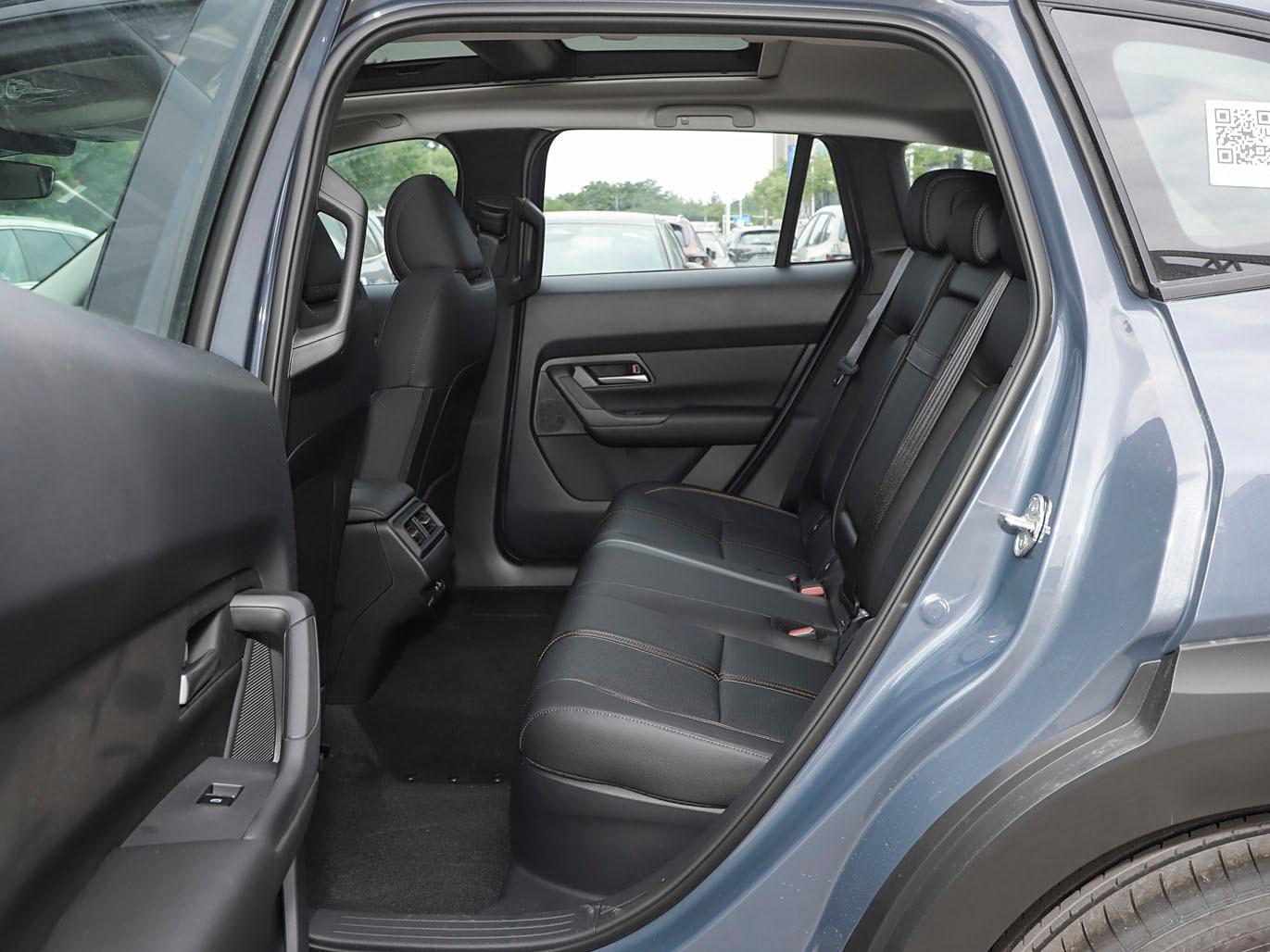 Mazda CX-50, 2025
