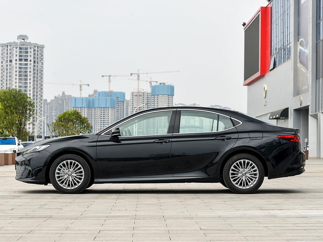 Toyota Camry, 2025