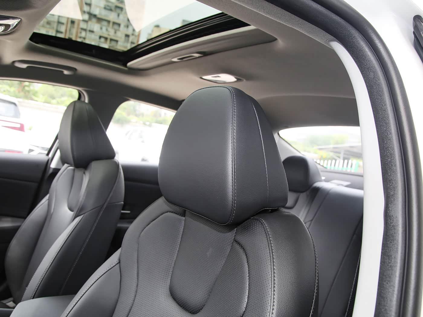 Hyundai Elantra, 2026