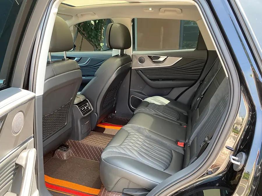 Hongqi HS5, 2023