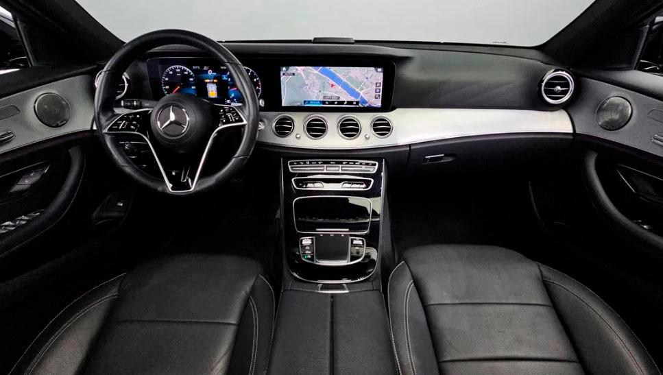 Mercedes-Benz E250, 2021