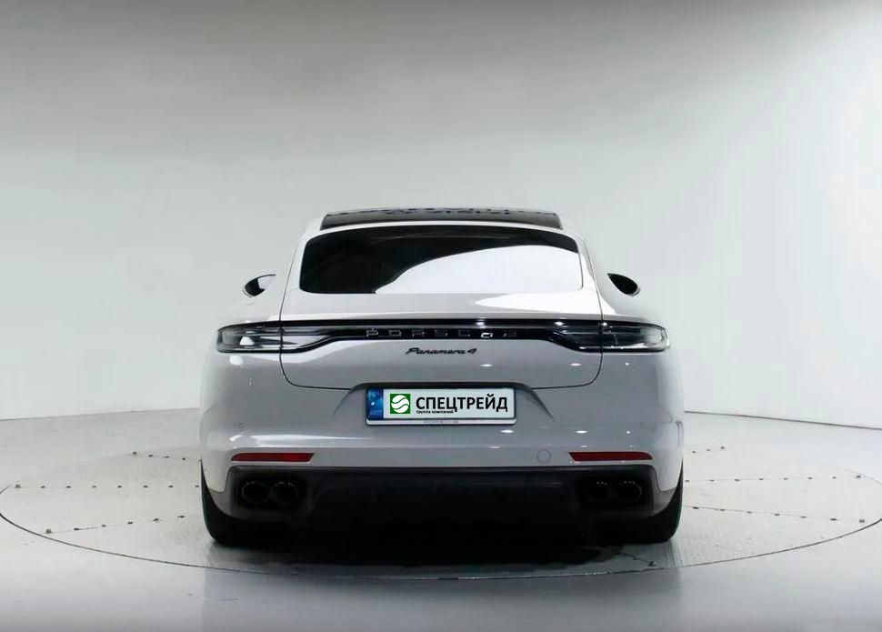Porsche Panamera, 2021