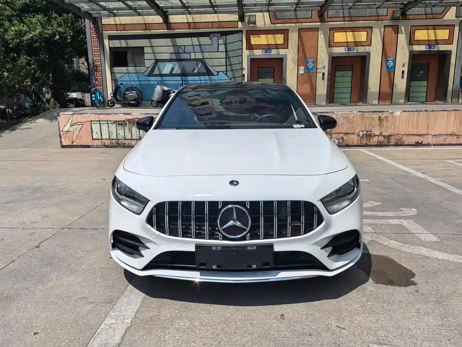 Mercedes-Benz A180L, 2021