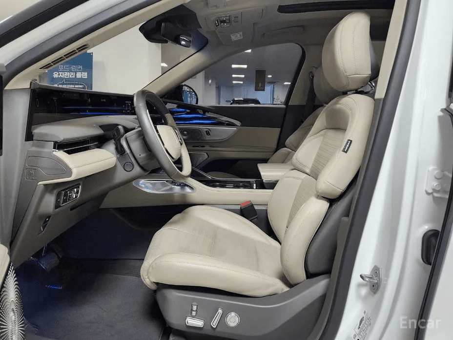 Lincoln Nautilus, 2023