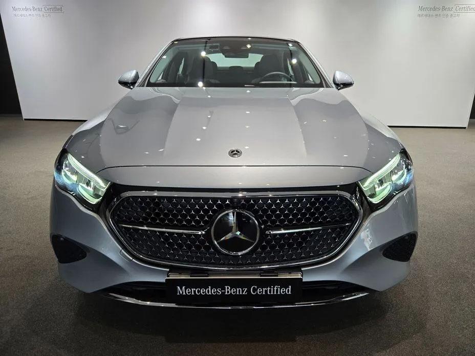 Mercedes-Benz E200, 2024