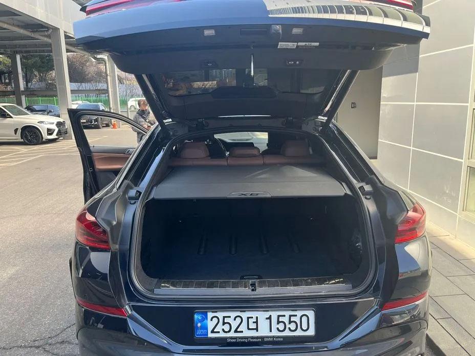 BMW X6, 2022