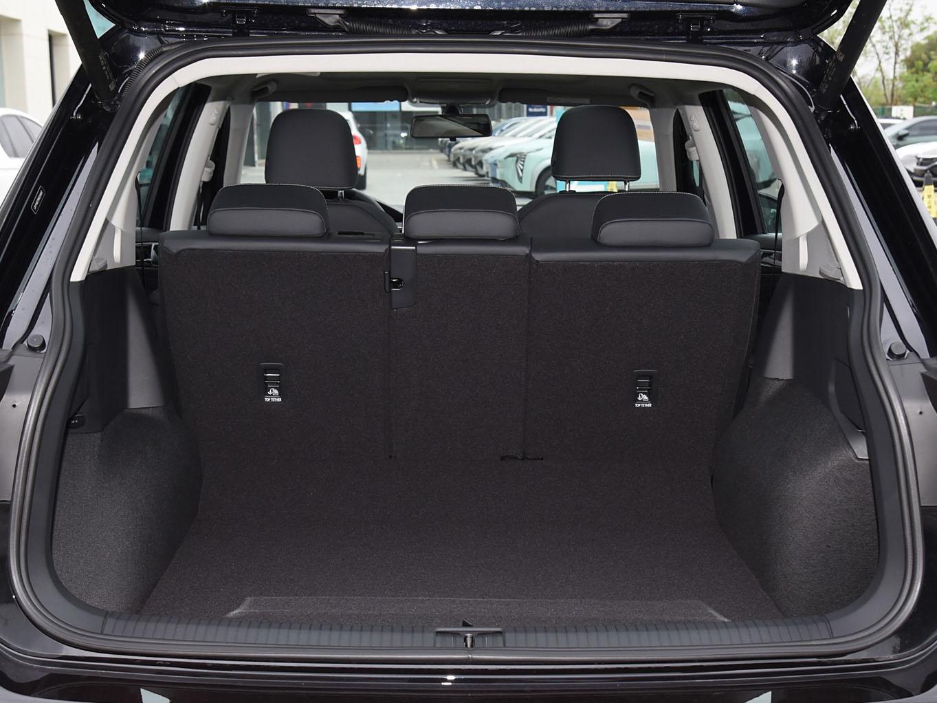 Volkswagen Tiguan L, 2024