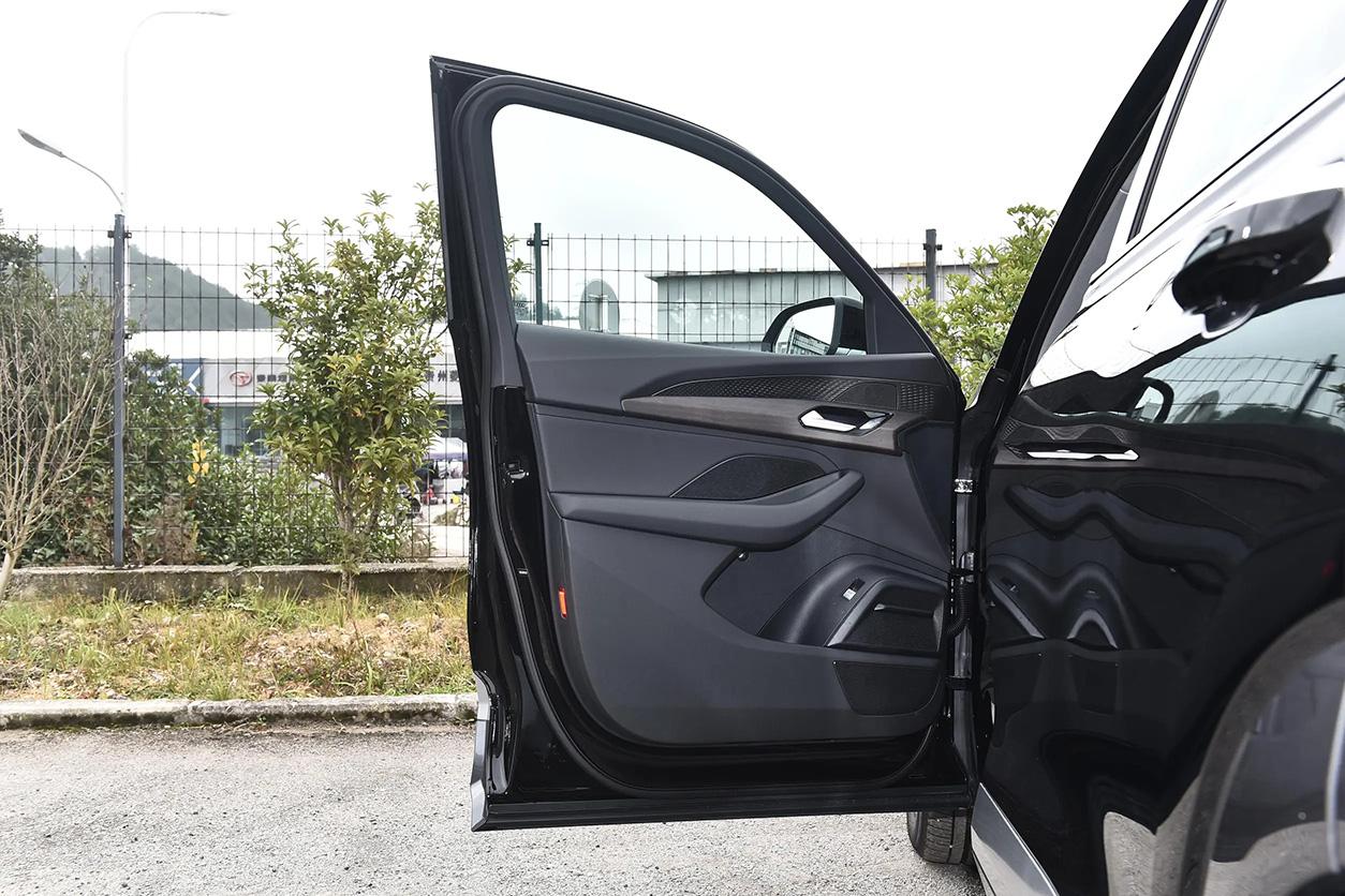 Audi Q6, 2025