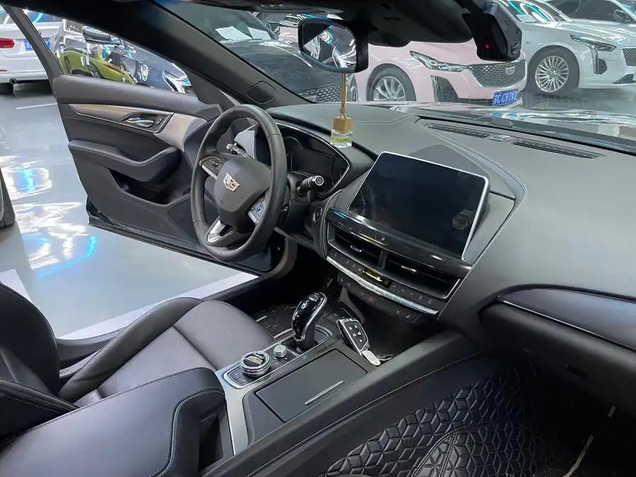 Cadillac CT5, 2022