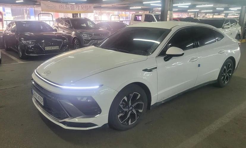 Купить Hyundai Sonata 2023 года с пробегом новый